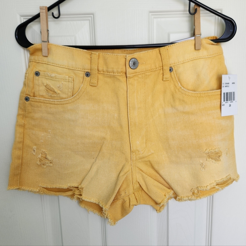 NWT STS Blue Layne high waist slouchy cutoff yellow shorts, size 26